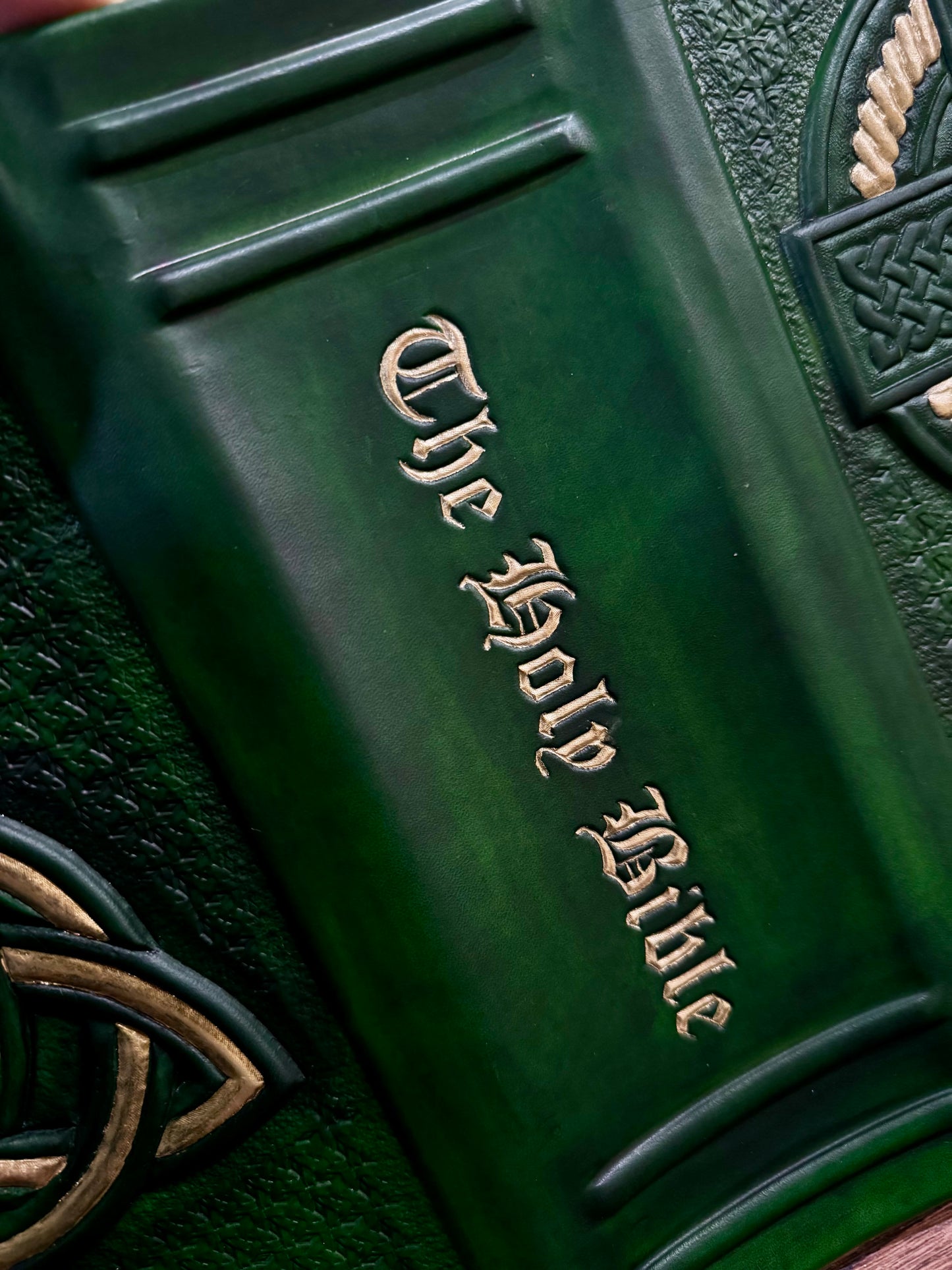 Gold Accenting: Spine